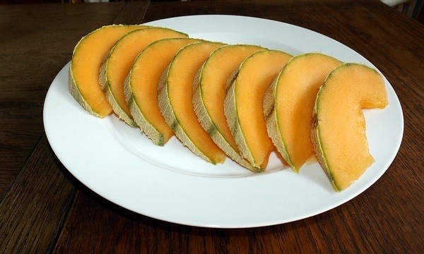 fruta-verano-dermatologia-dermocosmetica-Tenerife-calor